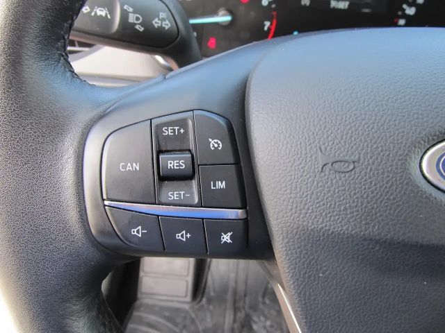 Ford Focus Titanium Wagon