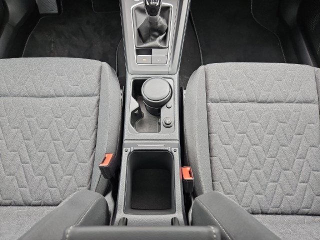 Volkswagen Golf 1.5 TSI Golf VIII