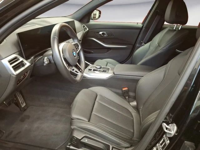 BMW 320 320d M-Sport Sedan xDrive