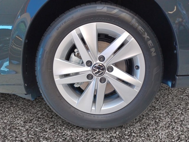 Volkswagen Golf 1.5 TSI