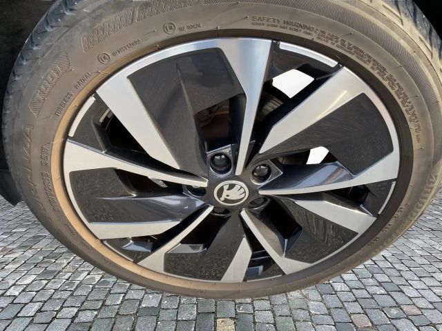 Skoda Karoq Style Style