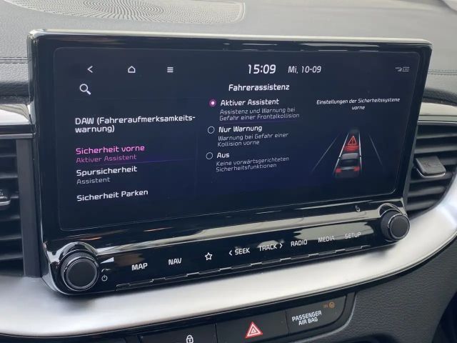 Kia Ceed CRDi Hybrid Vision