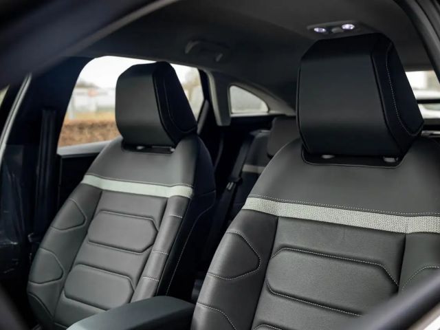 Citroën C4 130 PK AT | Pano dak | Leder | Massage | Camera...