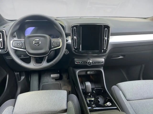 Volvo XC40 Dark Plus