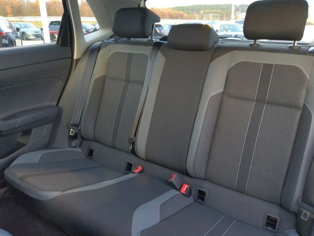 Volkswagen Polo 1.0 TSI DSG Style