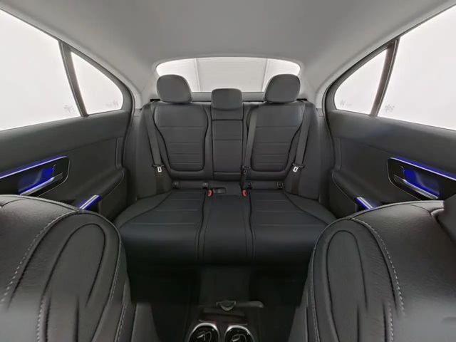 Mercedes-Benz C 200 AVANTGARDE Sedan