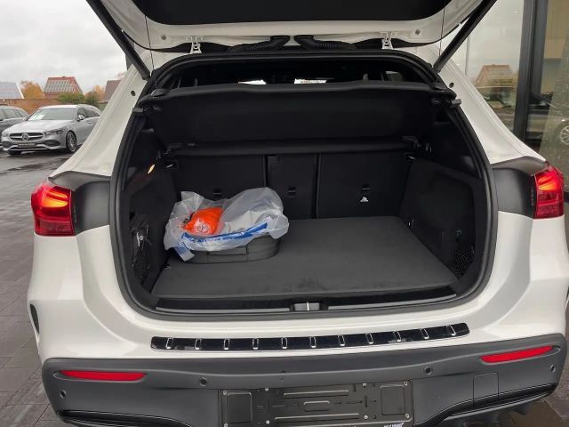 Mercedes-Benz EQA 350 4MATIC AMG Line