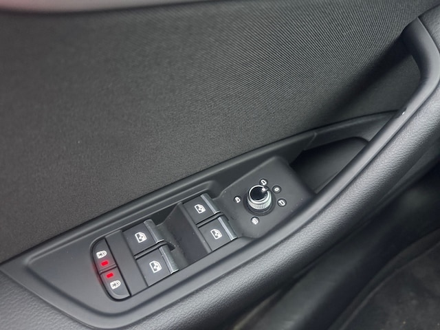 Audi A4 35 TFSI Avant S-Tronic