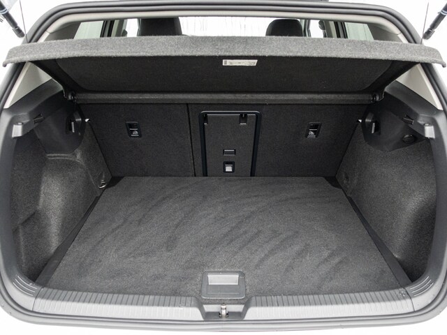 Volkswagen Golf 2.0 TDI DSG