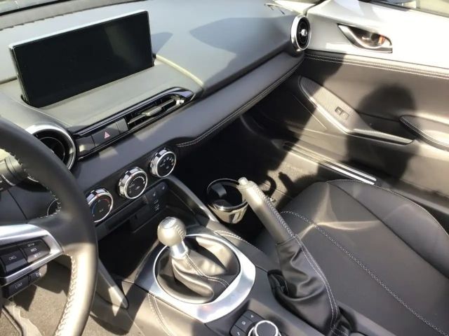 Mazda MX-5 Exclusive-line SkyActiv