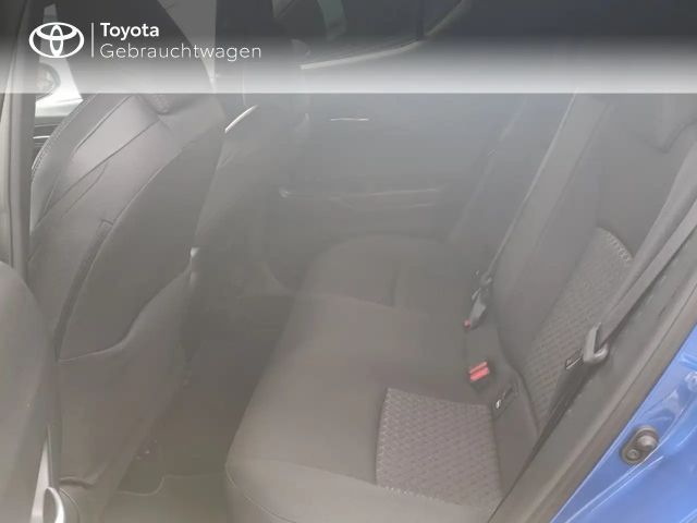 Toyota C-HR Hybride Team D