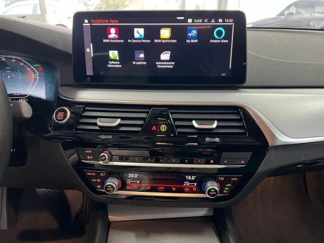 BMW 520 520d Business Line Sedan xDrive