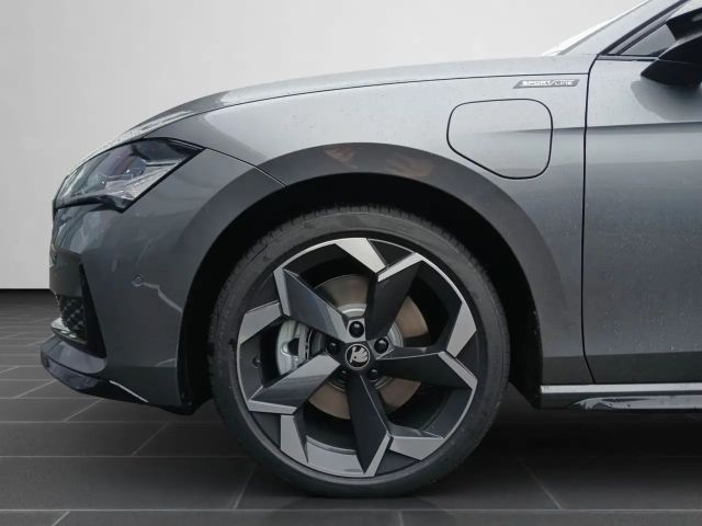 Skoda Superb Combi Sportline iV