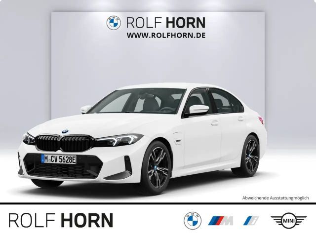 BMW 320 320e M-Sport Sedan