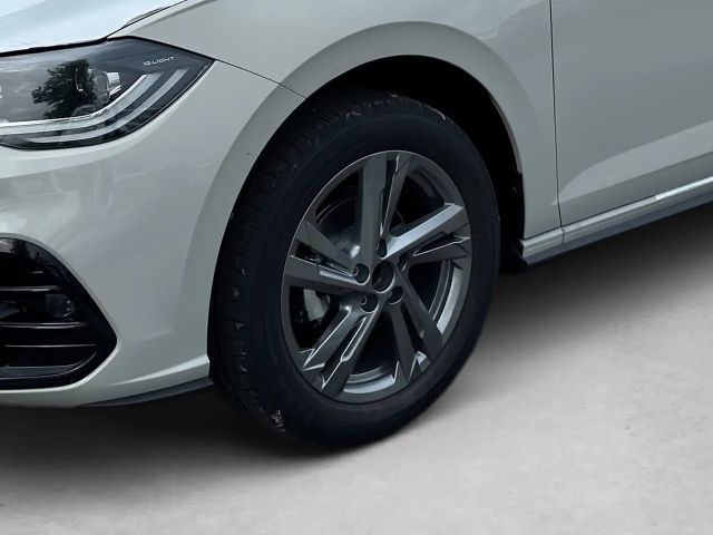 Volkswagen Polo DSG R-Line