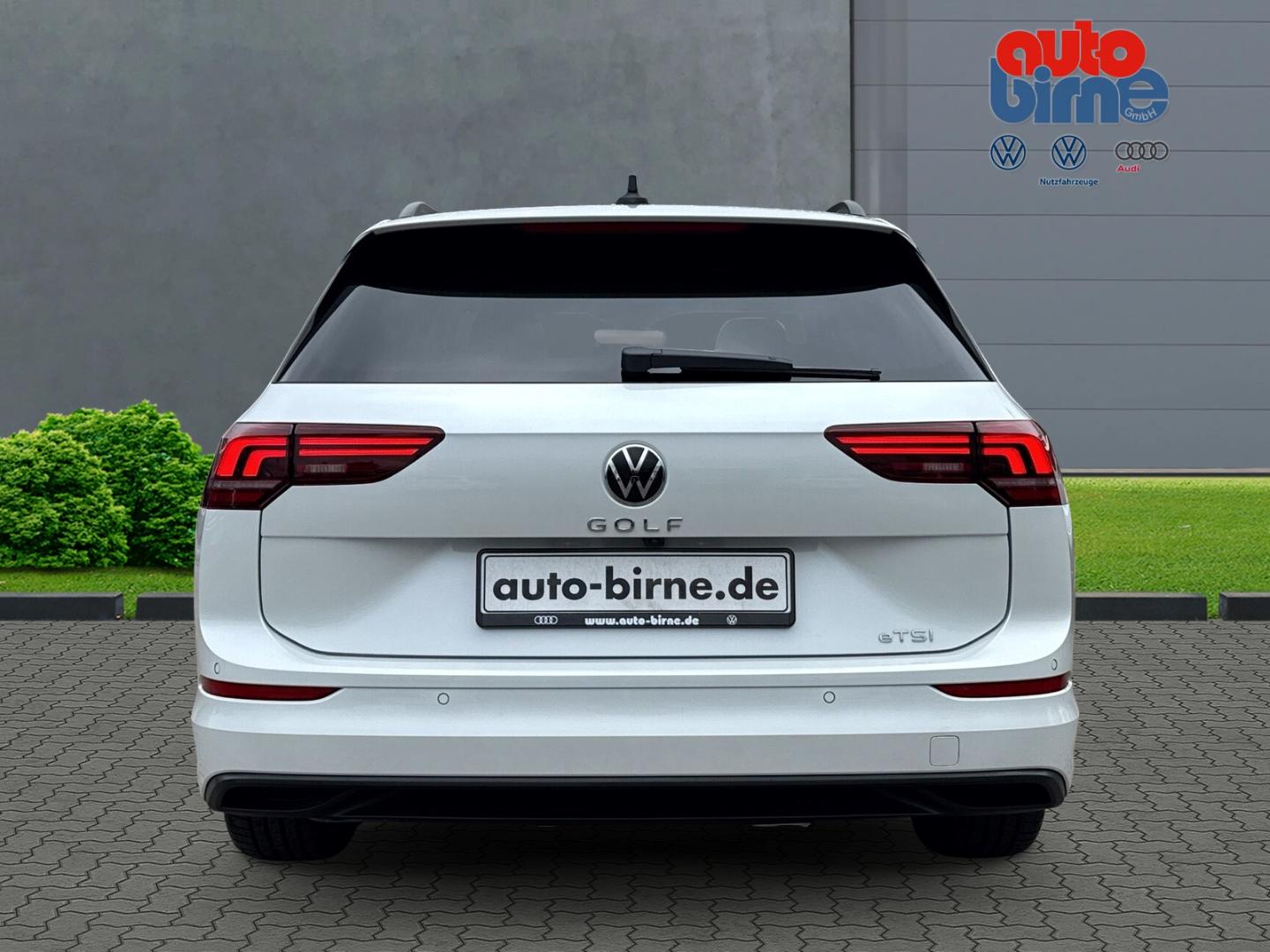 Volkswagen Golf 1.5 eTSI Golf VIII Life Variant