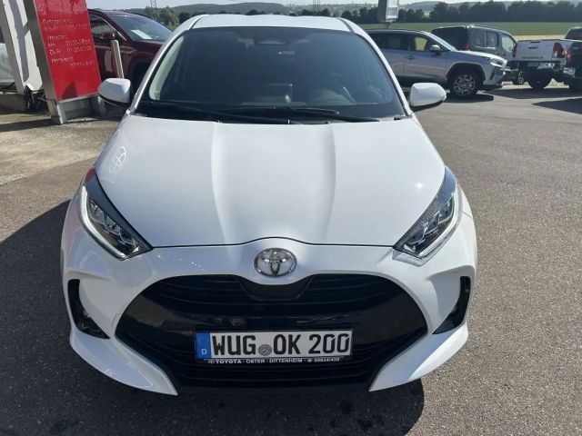 Toyota Yaris Hatchback Hybride VVT-i