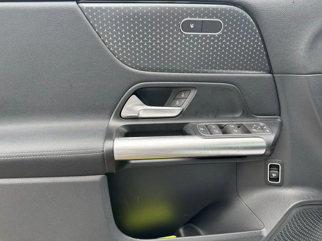 Mercedes-Benz B 200 Progressive