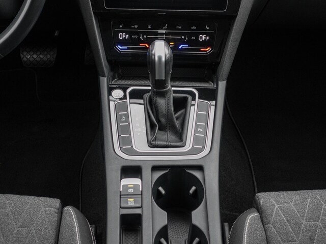 Volkswagen Passat 1.5 TSI DSG Variant