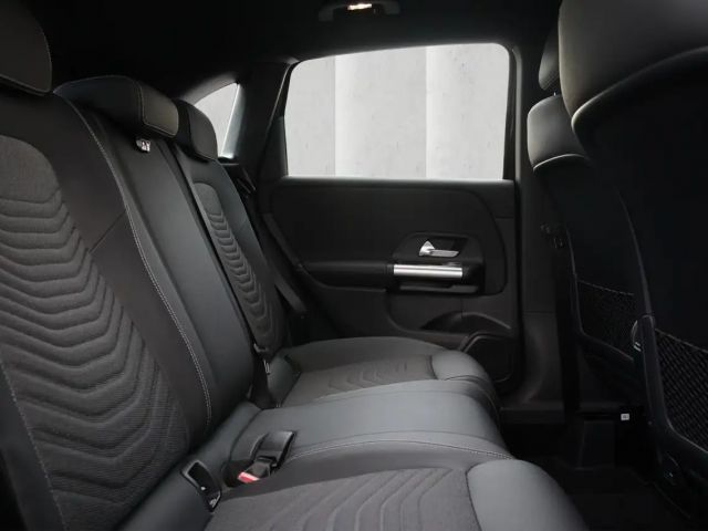 Mercedes-Benz B 200 Progressive