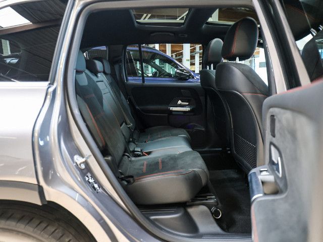 Mercedes-Benz EQB 300 4MATIC