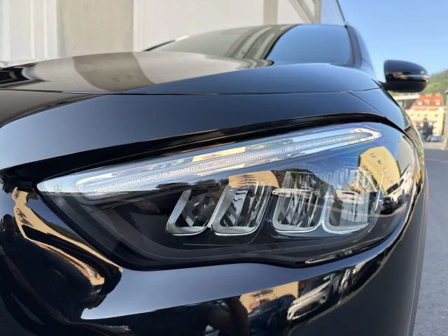 Mercedes-Benz GLA 200 PTS Cam Navi Wide LED SHZ EASY-PACK