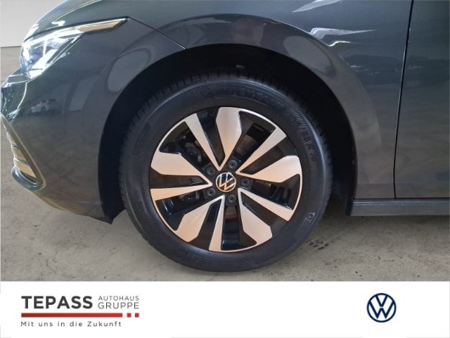 Volkswagen Golf 1.5 TSI Golf VIII Move