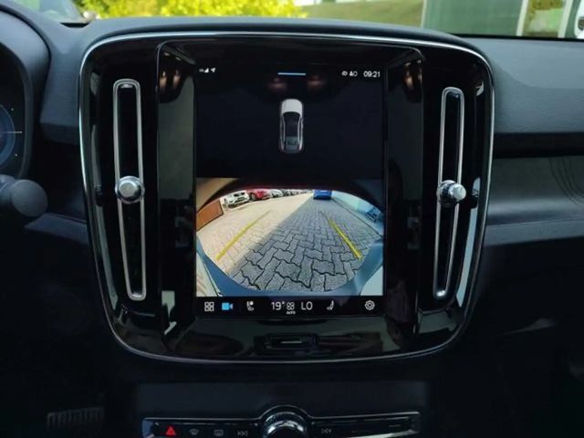 Volvo C40 AWD Twin Engine