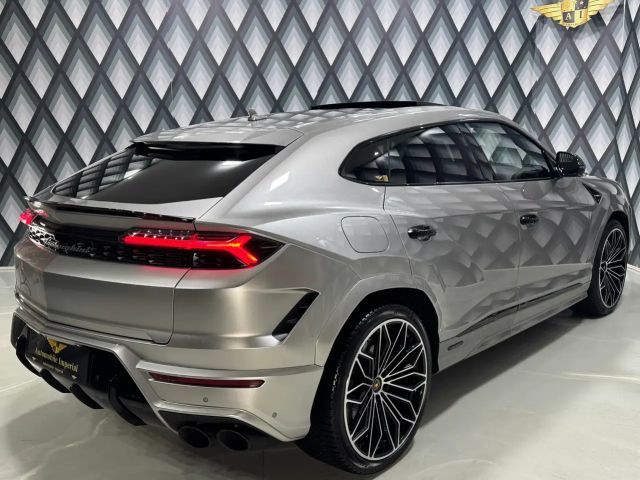 Lamborghini Urus SE // CARBON // UNIKÄT // VOLLE HÜTTE //