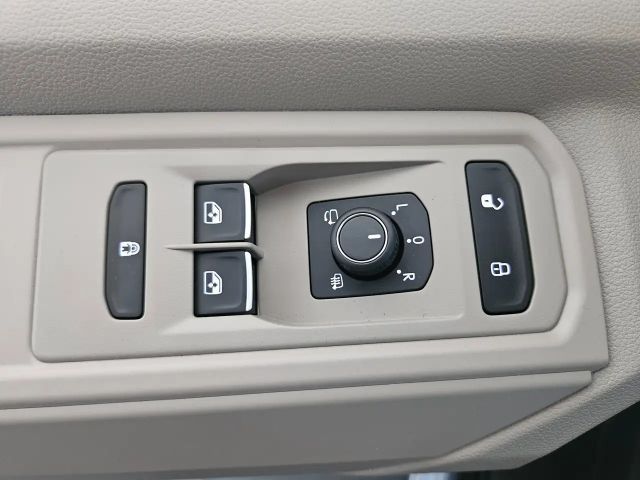 Volkswagen Multivan Lang T7