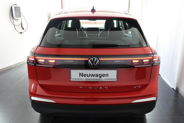 Volkswagen Tiguan DSG Elegance Elegance