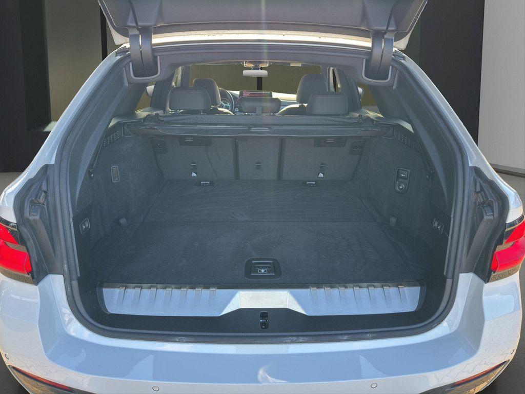 BMW 530 530e M-Sport Touring