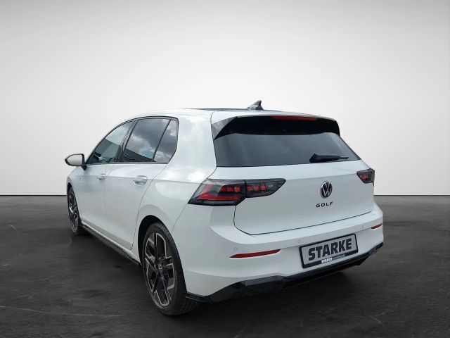 Volkswagen Golf 1.5 eTSI DSG R-Line