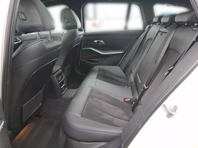 BMW 330 330i M-Sport Touring