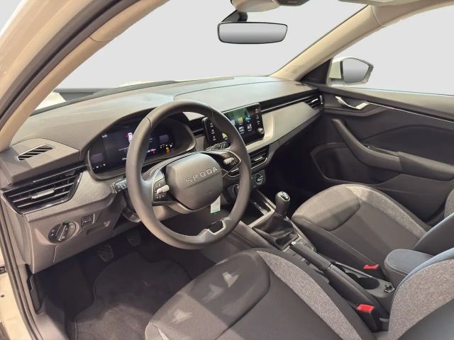 Skoda Kamiq Essence TSI