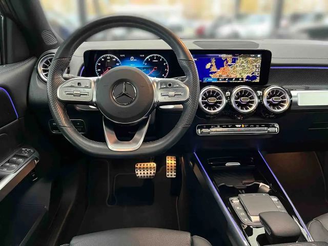 Mercedes-Benz GLB 200 AMG Line