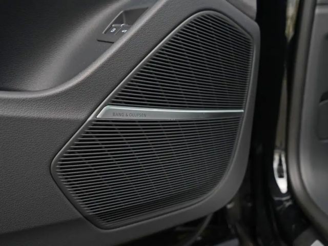 Audi Q8 Business Hybride S-Line