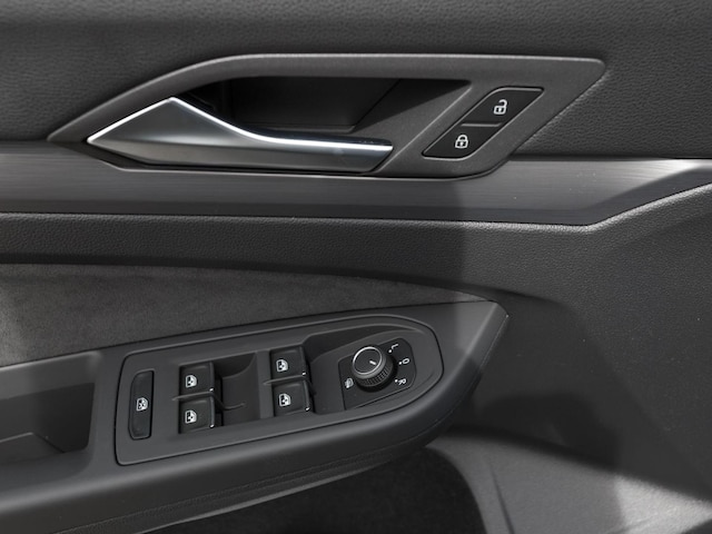 Volkswagen Golf 2.0 TDI DSG Style Variant