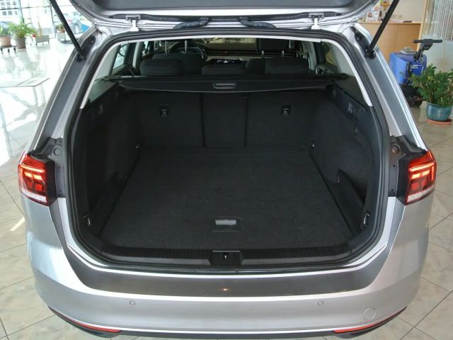 Volkswagen Passat Business DSG Variant