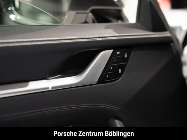 Porsche 992 Cabrio S Turbo