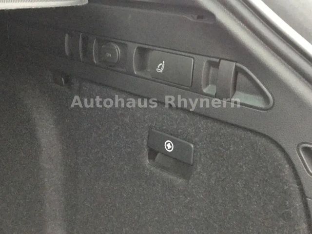 Skoda Superb 2.0 TSI Combi Style Style