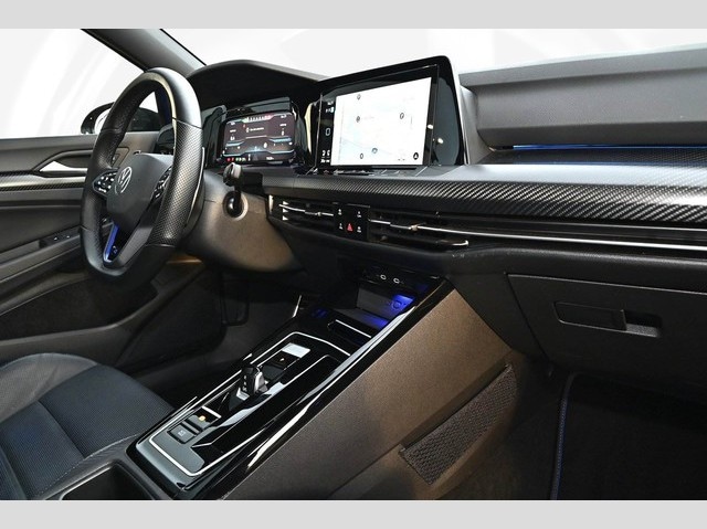 Volkswagen Golf 2.0 TSI DSG Golf VIII