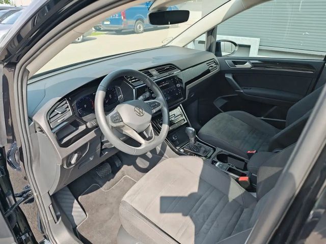 Volkswagen Touran DSG Highline