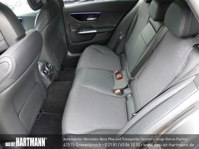 Mercedes-Benz C 180 AVANTGARDE Estate