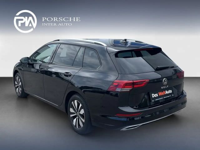 Volkswagen Golf Life Variant