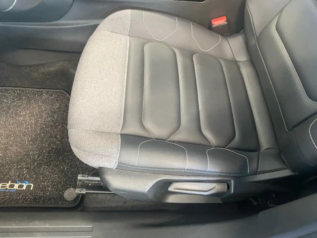 Citroën C4 PureTech Shine