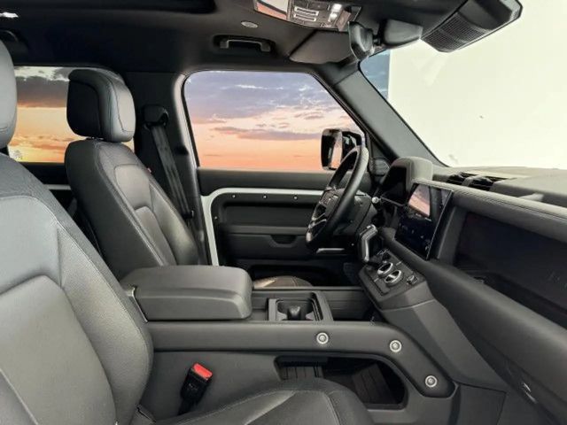 Land Rover Defender 110 AWD D300 HSE