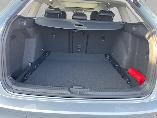 Volkswagen Golf DSG Golf VIII IQ.Drive Variant