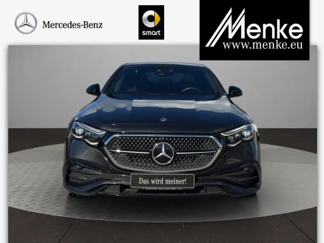 Mercedes-Benz E 220 AMG Line E 220 d Sedan