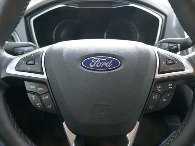 Ford Mondeo Titanium